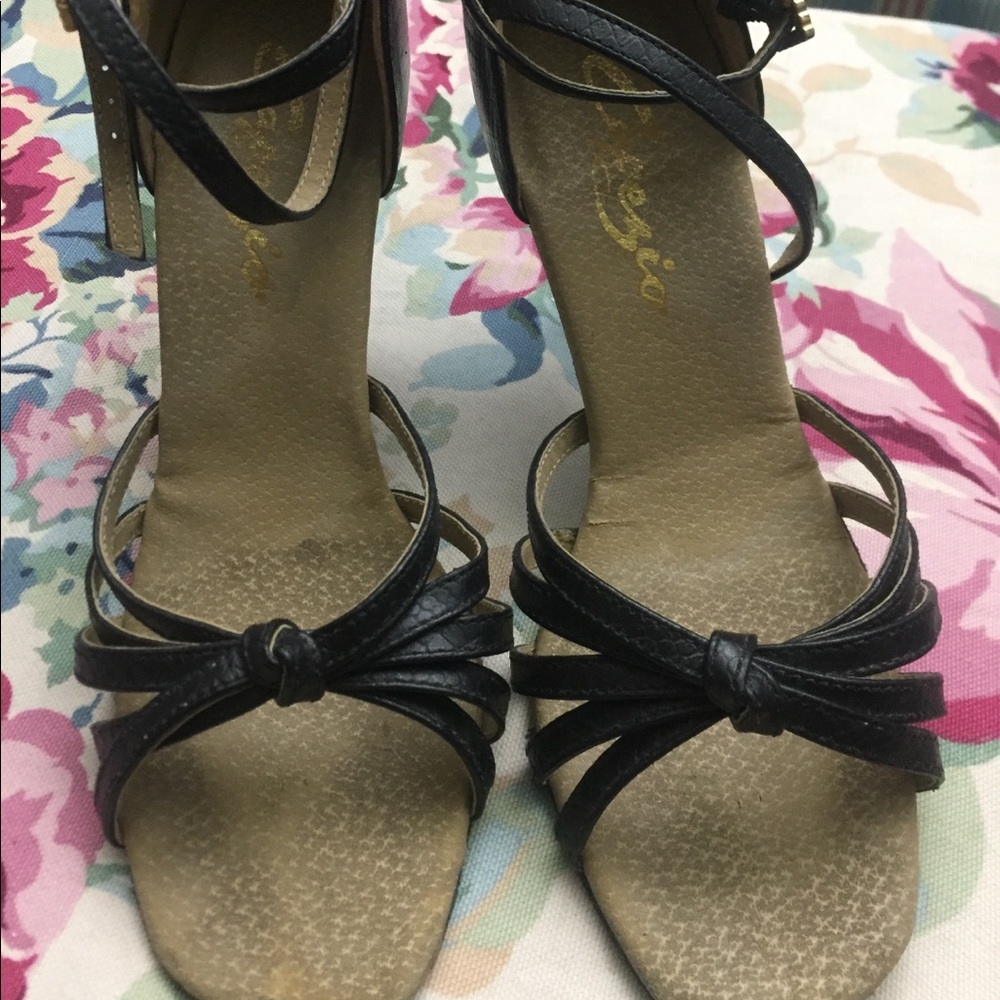 🚫SOLS🚫Black leather capezio  dance Shoes